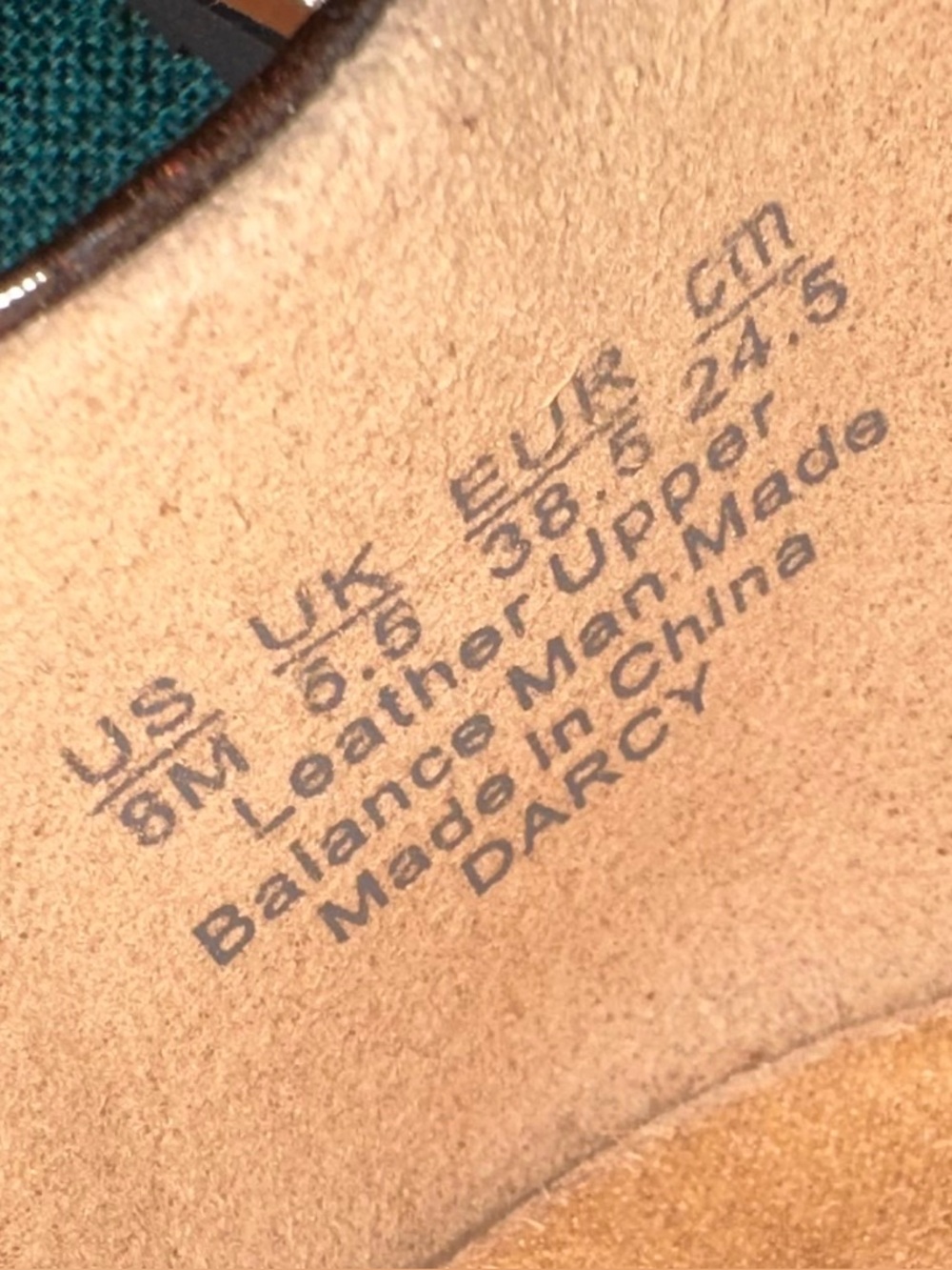 Naturalizer Darcy Lug Sole Loafers Womens Size 8 Brown Leather Store Display - Picture 8 of 8